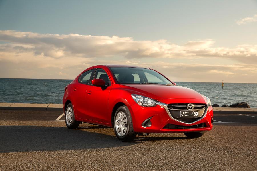 Mazda2 Sedan 2015 года  (AU) (фото 1 из 35)